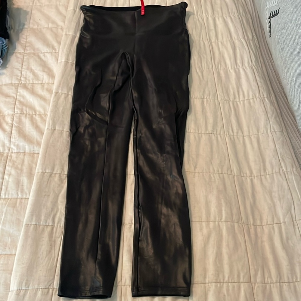 Spanx leather-like leggings. Size L.